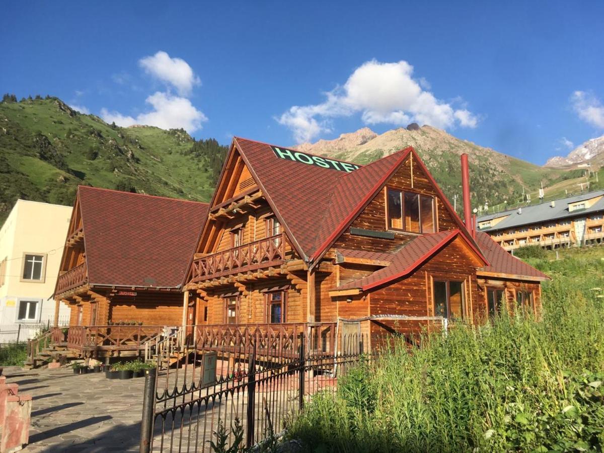 Hostel Shymbulak Алмати Екстер'єр фото