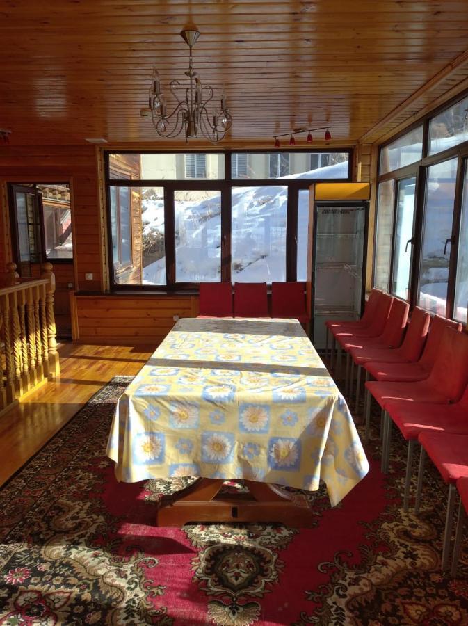 Hostel Shymbulak Алмати Екстер'єр фото