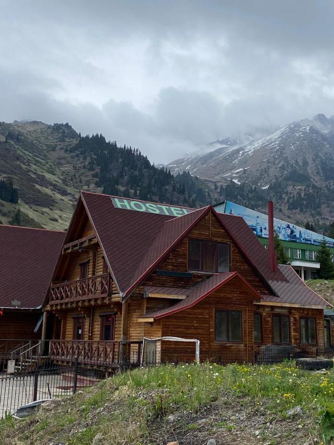 Hostel Shymbulak Алмати Екстер'єр фото