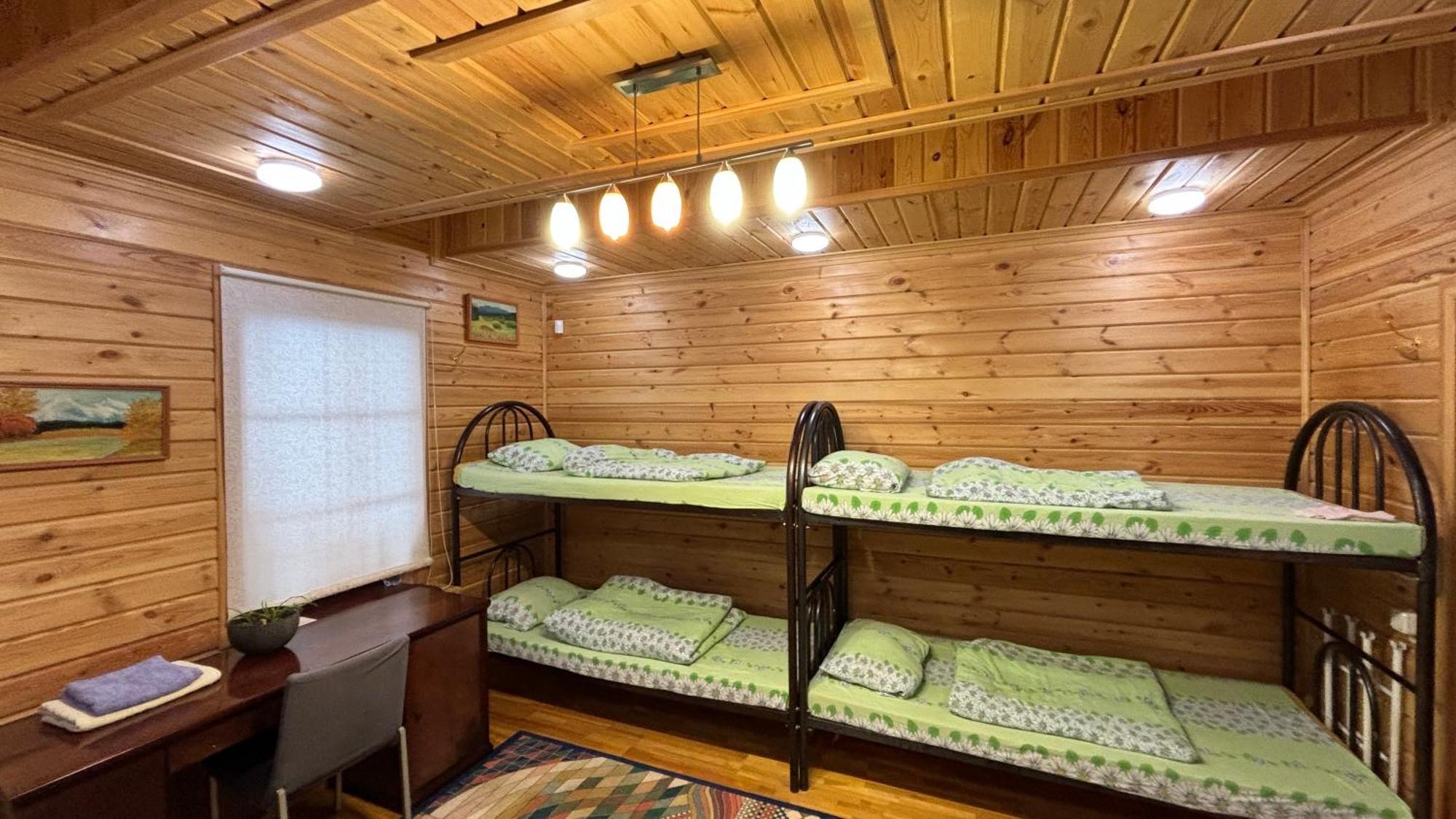 Hostel Shymbulak Алмати Екстер'єр фото