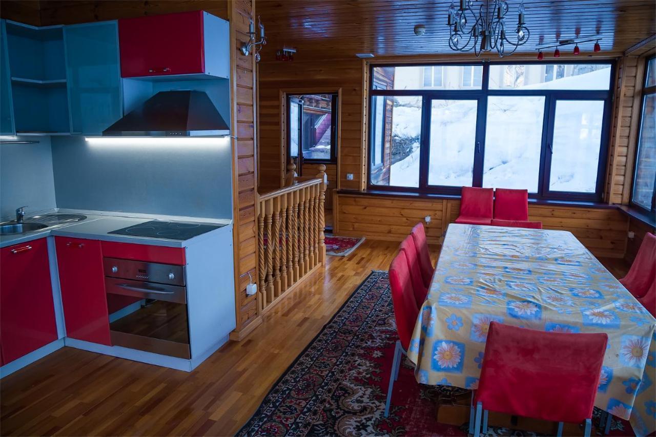 Hostel Shymbulak Алмати Екстер'єр фото