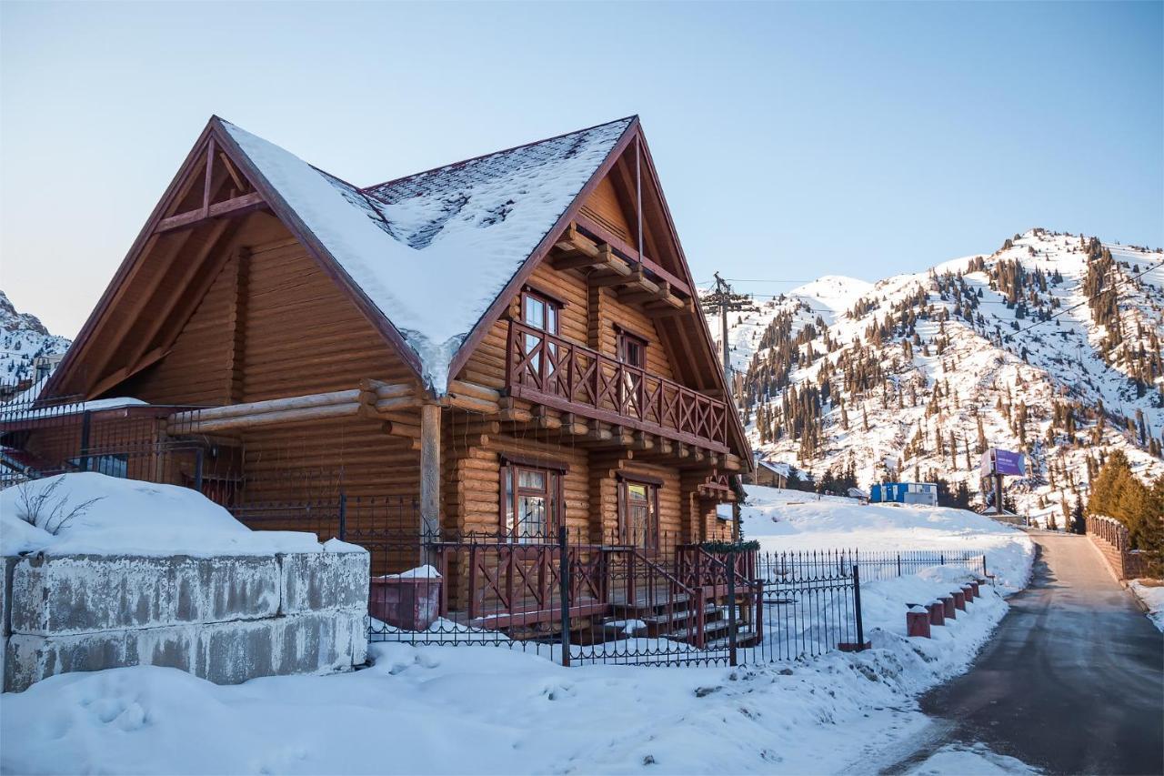 Hostel Shymbulak Алмати Екстер'єр фото