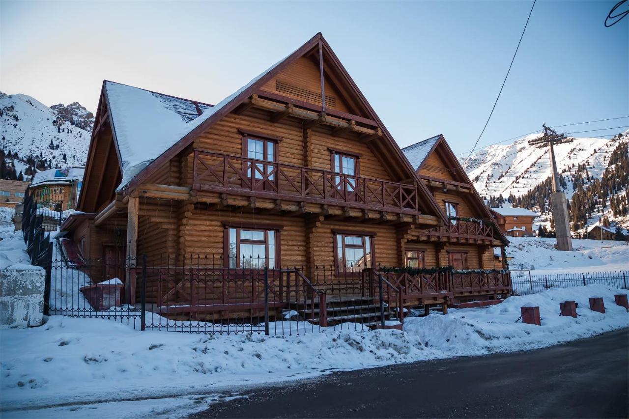 Hostel Shymbulak Алмати Екстер'єр фото